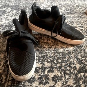 Steve Madden Sneakers